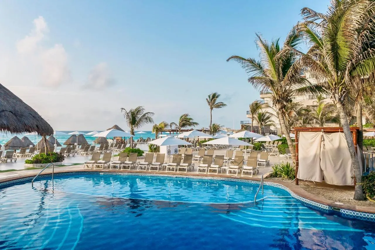 Fiesta Americana Condesa Cancun Resort