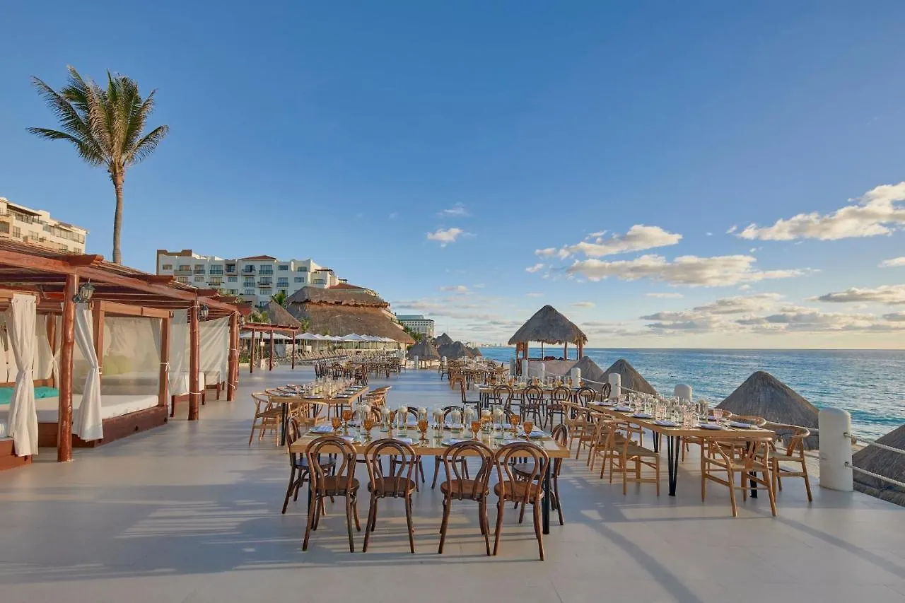 Fiesta Americana Condesa Cancun Resort